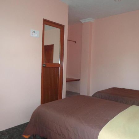 Hostal Nathaly Пуерто Бакерисо Морено Екстериор снимка