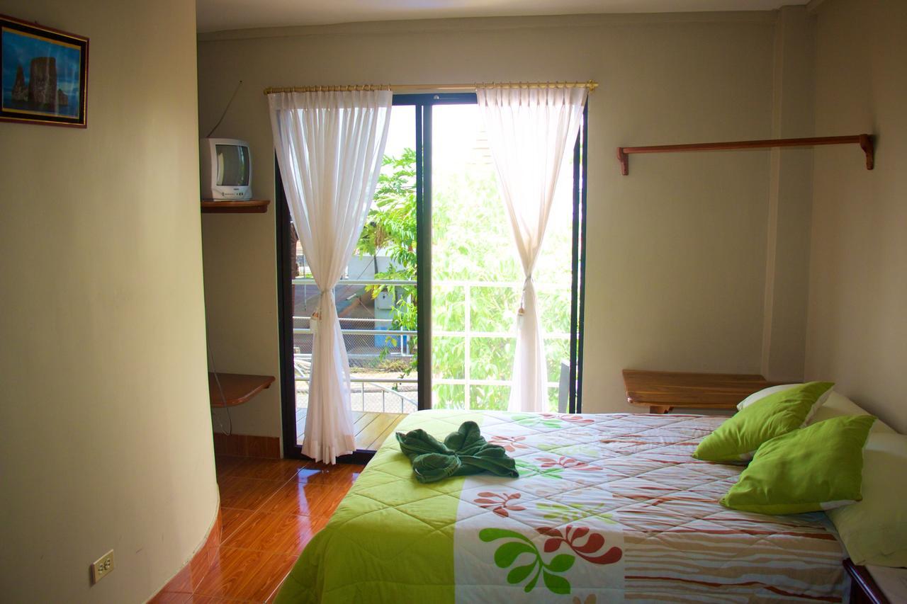 Hostal Nathaly Пуерто Бакерисо Морено Екстериор снимка