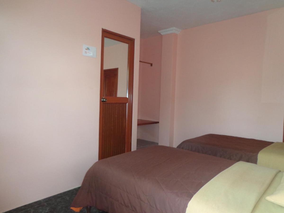 Hostal Nathaly Пуерто Бакерисо Морено Екстериор снимка